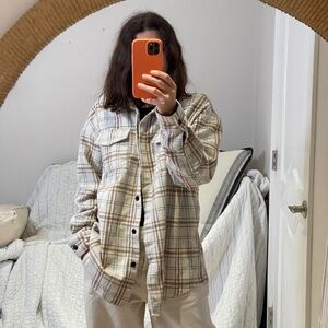Trendy Queen Flannel shirt M Plaid cream/ tan/ blue